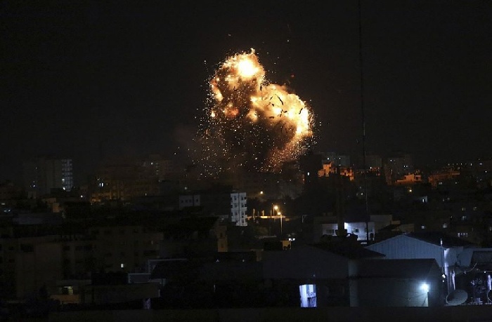 صورغاراتاسرائيليةعلىقطاعغزة